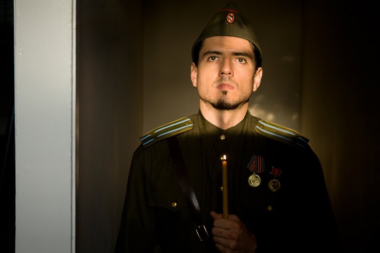 3-A SOLDIER WITH NO NAME